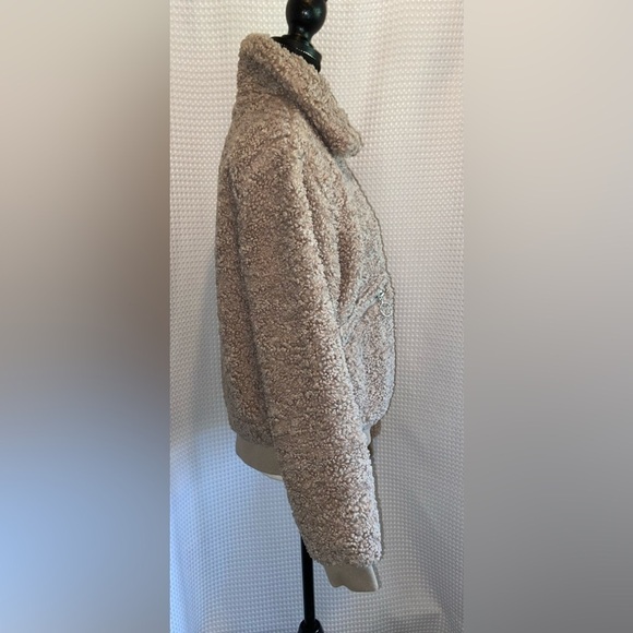 Women’s GARAGE beige bomber style teddy coat size MEDIUM‎ - Picture 6 of 15